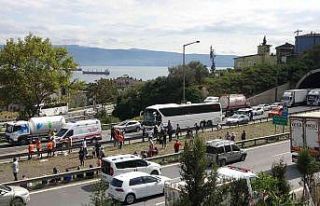 Yolcu otobüslerinin karıştığı trafik kazasında...