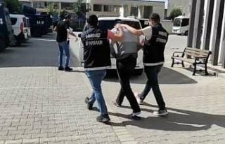 Yolcu otobüsünde uyuşturucuyla yakalanan zanlı...