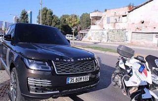 Yolun karşısına geçmek isterken hayatını kaybetti