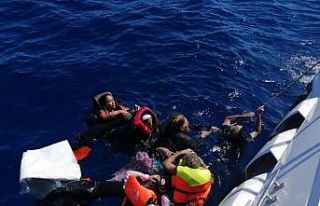 Yunanlıların ölüme terk ettiği 73 düzensiz göçmen...