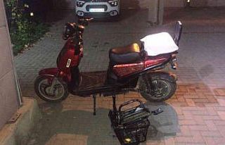 28’inci hırsızlıklarında, Çiğli polisinden...