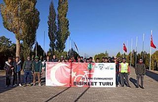 29 Ekim Cumhuriyet Bayramı için pedal çevirdiler