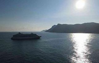 2 bin 745 Rus turist kruvaziyer gemiyle Amasra’ya...