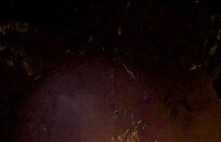 2 katlı evin bir katı alevlere teslim oldu