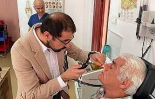 50 yıldır burnunda mermiyle yaşadı