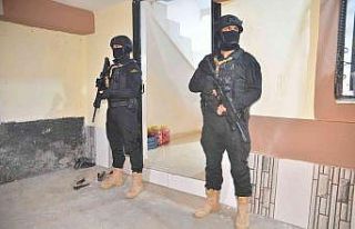 Adana’da DEAŞ’a şafak operasyonu: 5 gözaltı