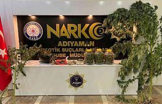 Adıyaman’da yakalanan zehir taciri tutuklandı