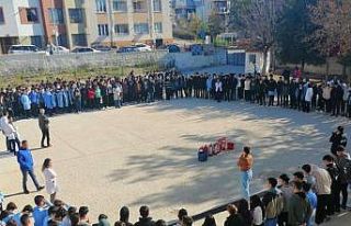 AFAD’tan lise öğrencileri ve okul personeline...