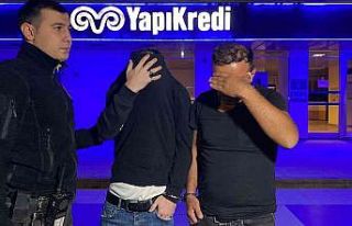 Aksaray’da uyuşturucuyla yakalanan 2 şahıs gözaltına...