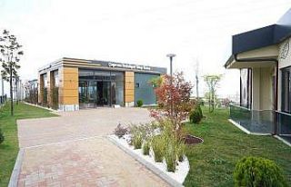 Akse Halk Kütüphanesi ve Kitap Kahve yarın açılıyor