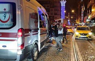 Alkollü şahısların kavgasında 1 kişi yaralandı