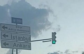 Anayolu boks maçına çevirdiler.. Şoförlerin yol...