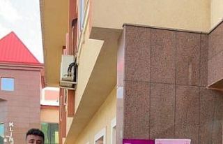 Anne ve anne adaylarına doğru emzirme eğitimi