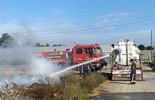 Antalya’da çalılık alandaki yangın büyümeden...