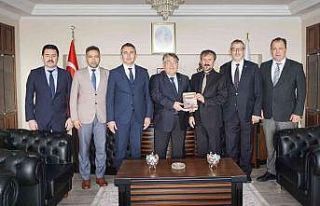 “Antik Çağdan Cumhuriyete Bir Kentin Tarihi”...