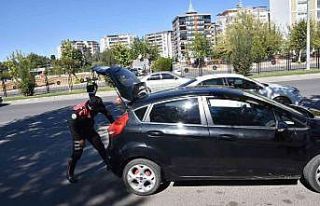 Aranan şahıslara yönelik şok uygulama