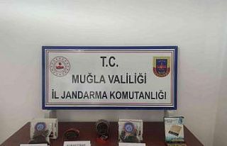 Arı kovanında uyuşturucu ele geçirildi