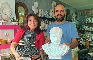 Atıkları geri kazandıran öğretmen çift, çocukluk...