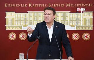 Aydemir Erzurum Büyükşehir’i gündeme taşıdı