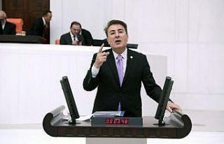 Aydemir TBMM’de Bar Şiiri’nin verdiği mesajı...