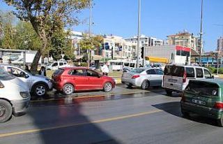 Aydın’da zincirleme trafik kazası: 1 yaralı