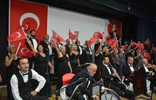 Ayvalık’ta Mesut Duran Müzik Derneği Korosu’ndan...