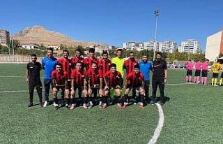 Bağlar Belediyespor galibiyetle başladı