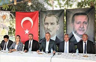 Bakan Çavuşoğlu TOKİ tarafından teslim edilen...