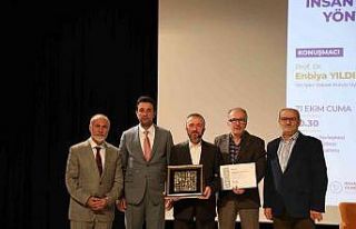 BARÜ’de “Peygamber Efendimizin İnsan Kazanma...