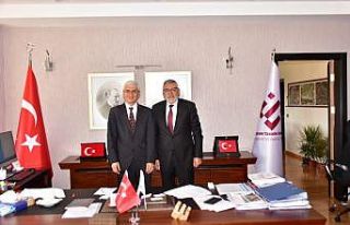 Başkan Bozkurt’tan Rektör Özcan’a ziyaret