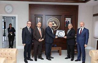 Başkan Büyükkılıç ile başkanlardan yükseköğretim...