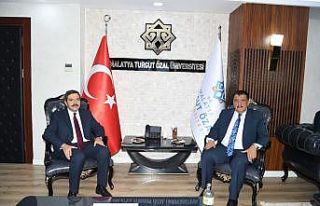 Başkan Gürkan, Rektör Bentli’ye hayırlı olsun...