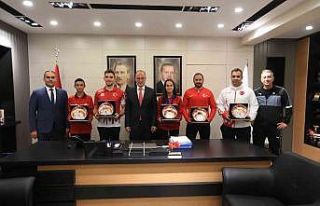 Başkan Örki milli sporcuları ağırladı