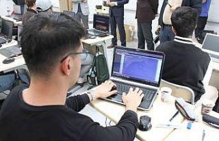 ‘Beyaz şapkalı hackerlar’ ulusal güvenliğe...