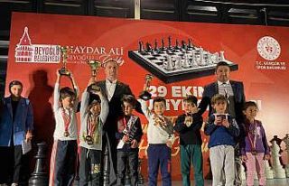 Beyoğlu’nda düzenlenen “29 Ekim Cumhuriyet Bayramı...