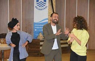 Bodrum’da avukatlar duruşma salonlarından tiyatro...