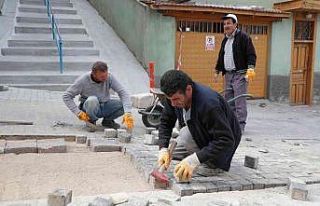Börekçiler Mahallesi’ne parke kilit taşı