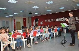 Bozüyük Belediyesi’nde Türk Sanat Müziği koro...