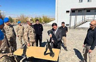 Bulanık Kaymakamı Ocak, köy ve belde gezileri sürüyor