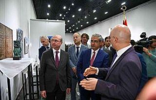 Büyük Selçuklu Mirası Fotoğraf Ve Çini Eserleri...