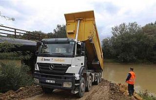 Büyükşehir, Mollaköy Köprüsü’nde çalışmalara...