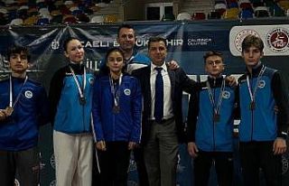 Büyükşehir sporcuları başarıya doymuyor