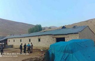 Çatak’ta ahır yangını