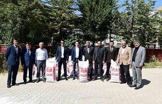 Çatak’ta yüzde 75 hibeli tohum dağıtımı