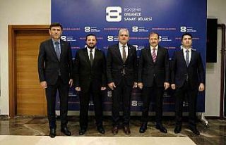 Çavuşoğlu’nun Küpeli’yi ziyaretinde sanayicilerin...