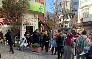 Çibörekçiler turistlerle doldu taştı