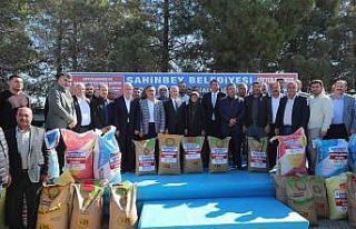 Çiftçilere son 6 ayda 7 bin kamyonluk tohum ve gübre...