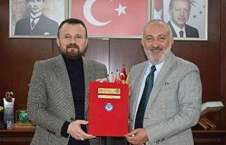 Çiftlikköy Belediyesi’nden yemek ücretlerine...