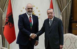 Cumhurbaşkanı Erdoğan, Arnavutluk Başbakanı Rama’yı...