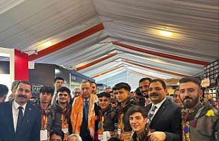 Cumhurbaşkanı Erdoğan Haliliye standını ziyaret...